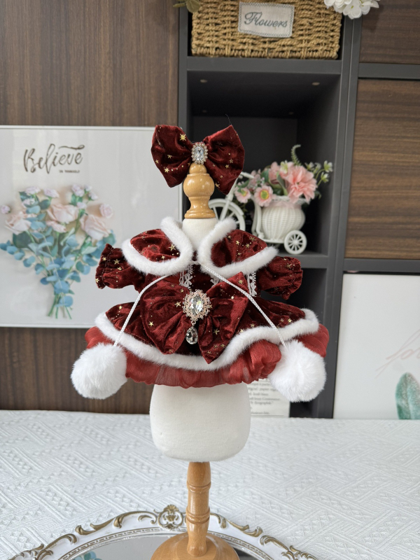 Lutku kleita Lolita stilā, literārais retro (Audums: Cits; Galvenais auduma sastāvs: ≤30%; Etiķete: ar apkakles etiķeti; Pakarinājuma etiķete: ar etiķetēm)