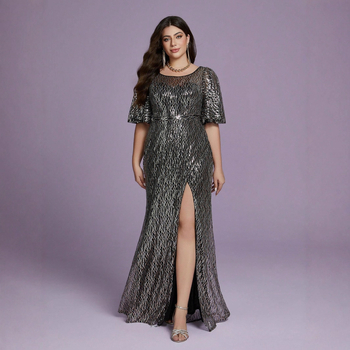 Duga večernja haljina s A-linijom, prugastim svjetlucavim šljokicama, poliester, zaobljeni izrez, rukavi srednje dužine