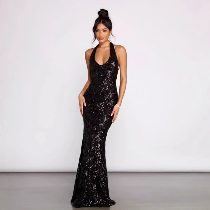 Poliészter estélyi ruha nyakba kötős kivitelben, flitterekkel, karcsú sziluettel és hosszú uszályos fazonban, party viselet