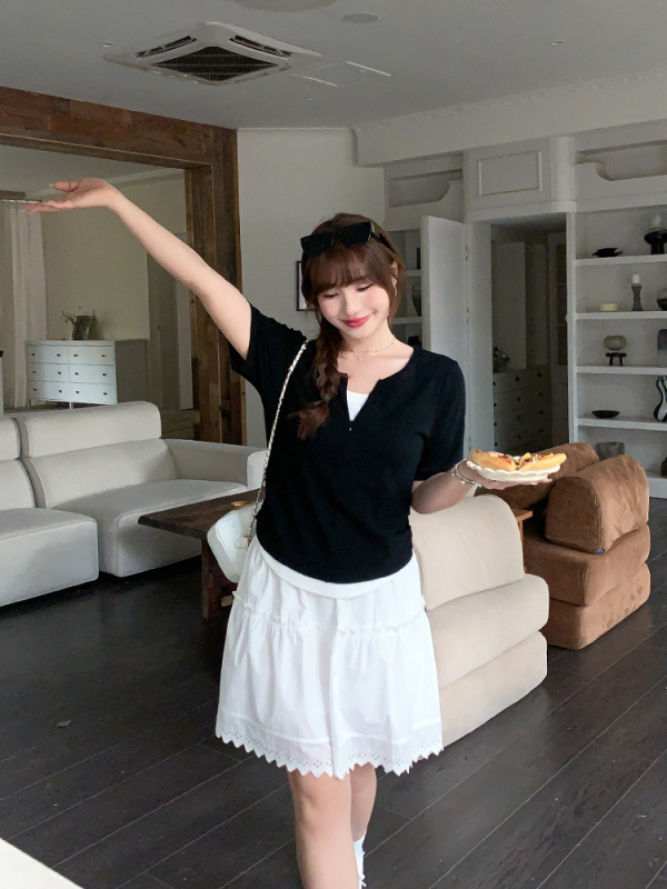 Дамски памучен топ с кръгла яка и къс ръкав (Памук 95%+, Лято 2024, Кръгла яка, Къс ръкав)