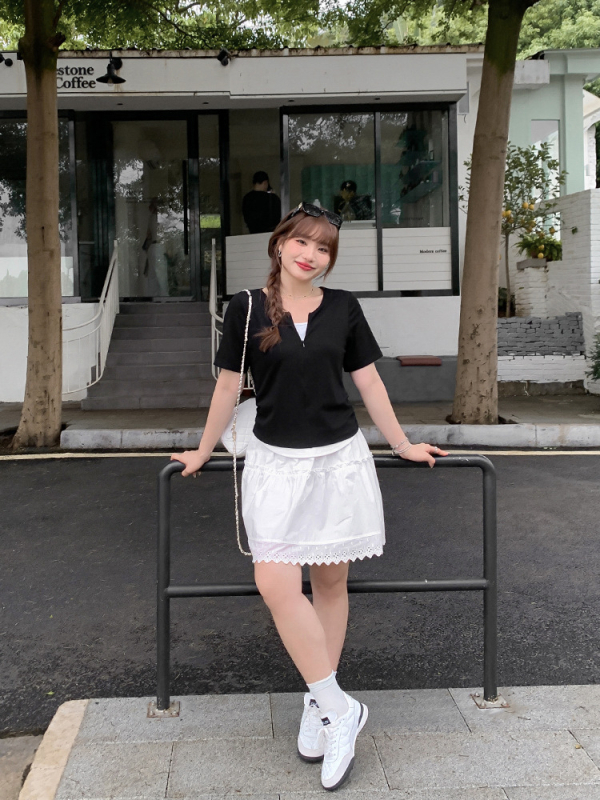 Дамски памучен топ с кръгла яка и къс ръкав (Памук 95%+, Лято 2024, Кръгла яка, Къс ръкав)