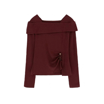 Tricou cu mâneci lungi, glugă, pliuri asimetrice, guler pătrat, croială slim