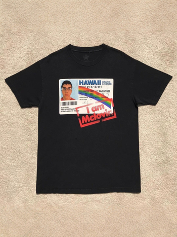 Κοντομάνικη μπλούζα T‑shirt American Vintage Punk Rock, βαμβάκι υψηλής πυκνότητας 96%+, χαλαρή γραμμή, στρογγυλός λαιμός, 300–350 g/m²