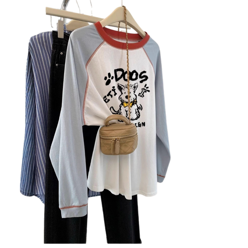 Tricou din bumbac cu mâneci raglan, imprimeu anime, guler rotund, croială lejeră
