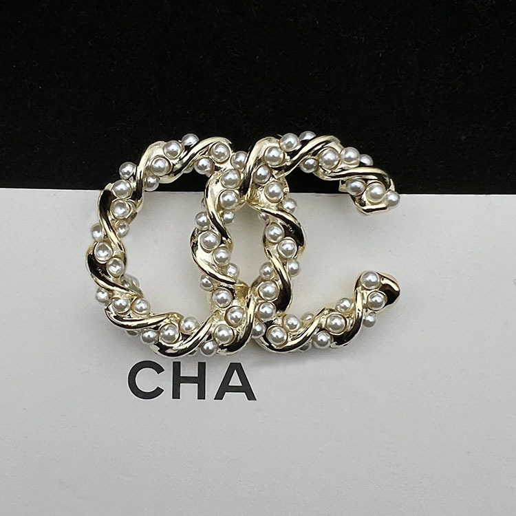 Bross koronával és masnival, Geometriai, Elektroplatinált díszítés, 2021 tél