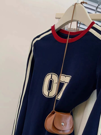 Ženski pamučni T-shirt s prugama, dugi rukavi, okrugli izrez, 90–95% pamuka