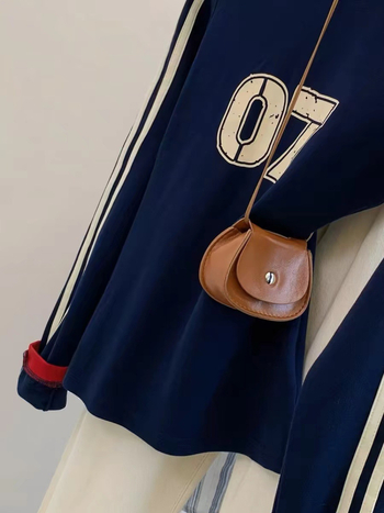 Ženski pamučni T-shirt s prugama, dugi rukavi, okrugli izrez, 90–95% pamuka