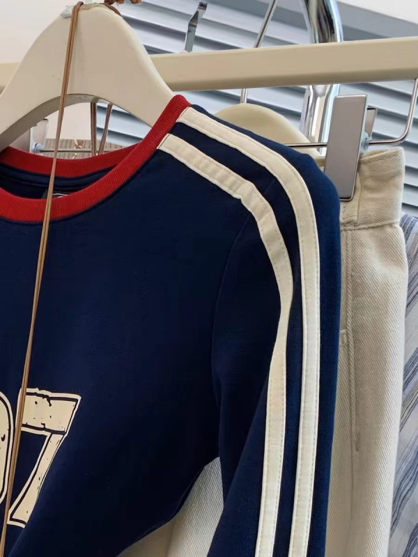 Ženski pamučni T-shirt s prugama, dugi rukavi, okrugli izrez, 90–95% pamuka