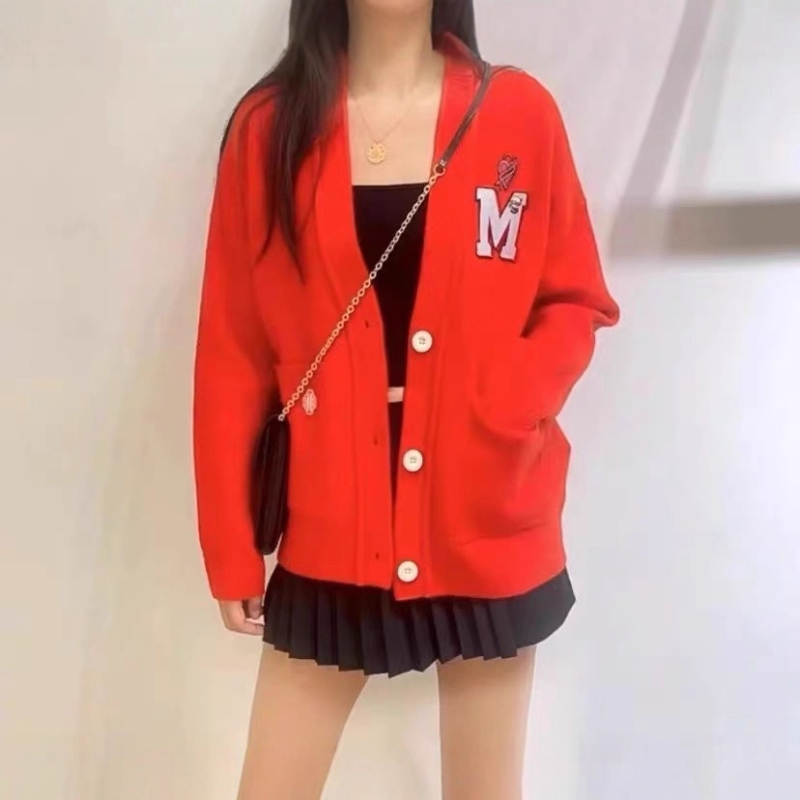 Ζακέτα με κεντημένο λογότυπο, V-λαιμό, μακριά μανίκια, φαρδιά γραμμή, Χειμώνας 2023