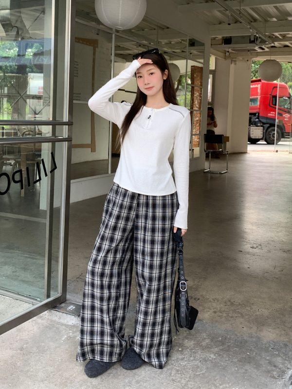 Tricou cu guler rotund, fermoar pe jumătate, mâneci lungi, amestec bumbac-viscoză (50–70% bumbac, sub 30% viscoză)