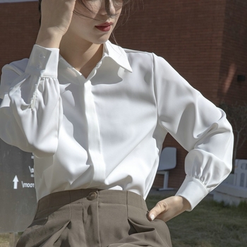 Cămașă din poliester cu elastan, mâneci prințesă, guler polo, primăvara 2025