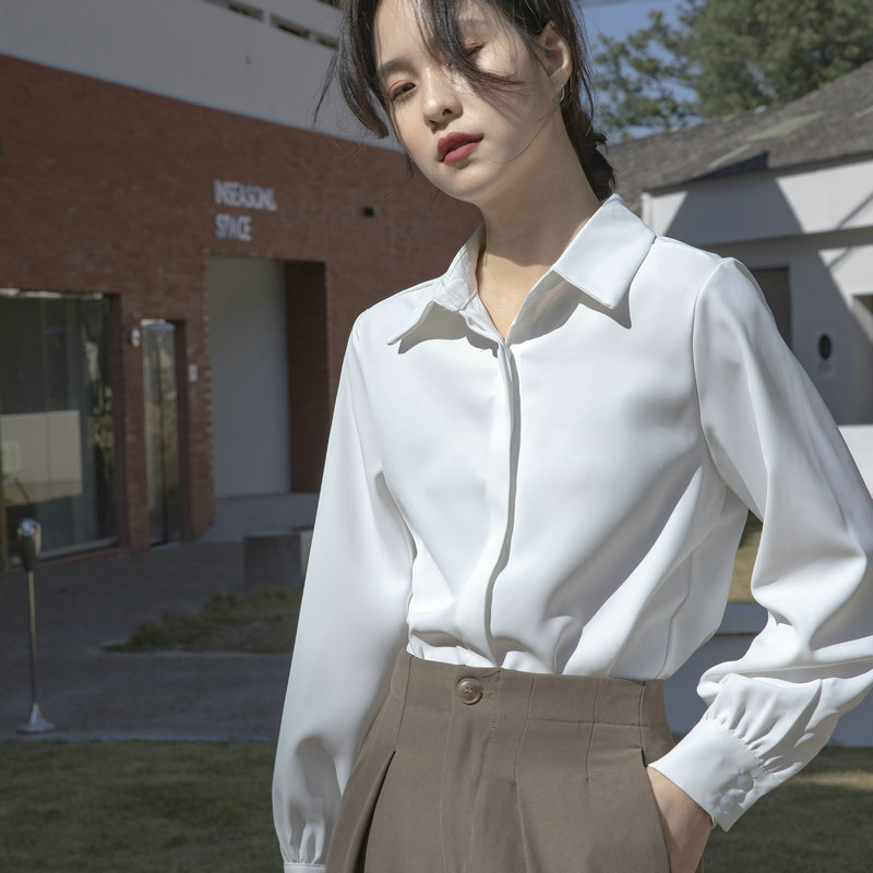 Cămașă din poliester cu elastan, mâneci prințesă, guler polo, primăvara 2025