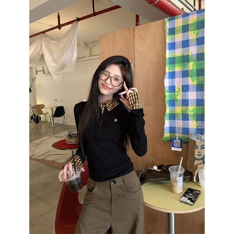 Tricou cu guler polo, mâneci lungi, croială slim, model în carouri, din poliester