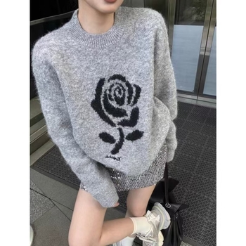 Pulover cu jacquard floral, țesătură de catifea, guler rotund, mâneci stil prințesă, lungime 50–65 cm