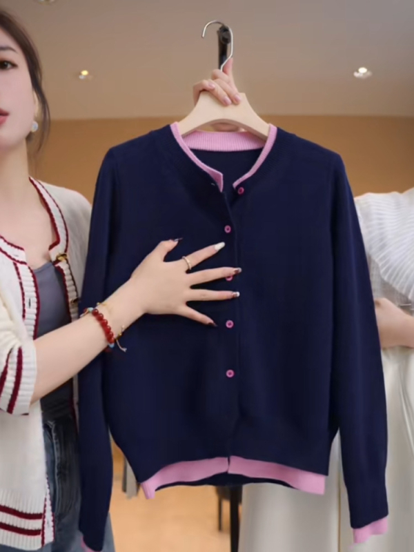 Ženski pleteni kardigan s color-block uzorkom, korejskog stila, vrhunske kvalitete, jesen 2025, ležeran kroj, vitka silueta