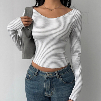 Πλεκτό τοπ ριγέ με λαιμό σε σχήμα U, μακριά μανίκια, στενή γραμμή, πολυεστέρας