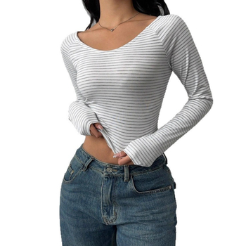 Πλεκτό τοπ ριγέ με λαιμό σε σχήμα U, μακριά μανίκια, στενή γραμμή, πολυεστέρας