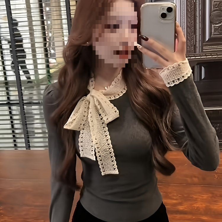 Ženski pleteni top s čipkastom mašnicom i izvezenim detaljima – bez rukava, okrugli izrez, viskozni materijal