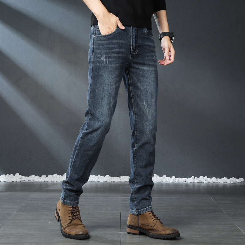 Мъжки дънки с еластичен прав силует, среден талия, деним с ензимно пране и декоративен патч