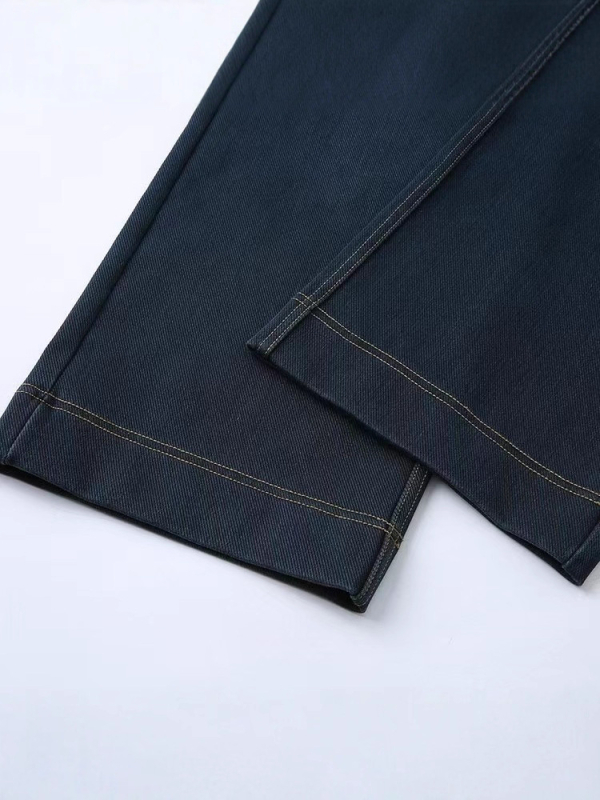 Fleece-béléssel ellátott, magas derekú, széles szárú farmernadrág, vast anyagú, poliészter-keverék 70–80%