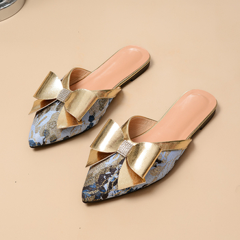 Női lapos cipő virágos mintával, slip-on, felső anyag Greet, gumírozott talp