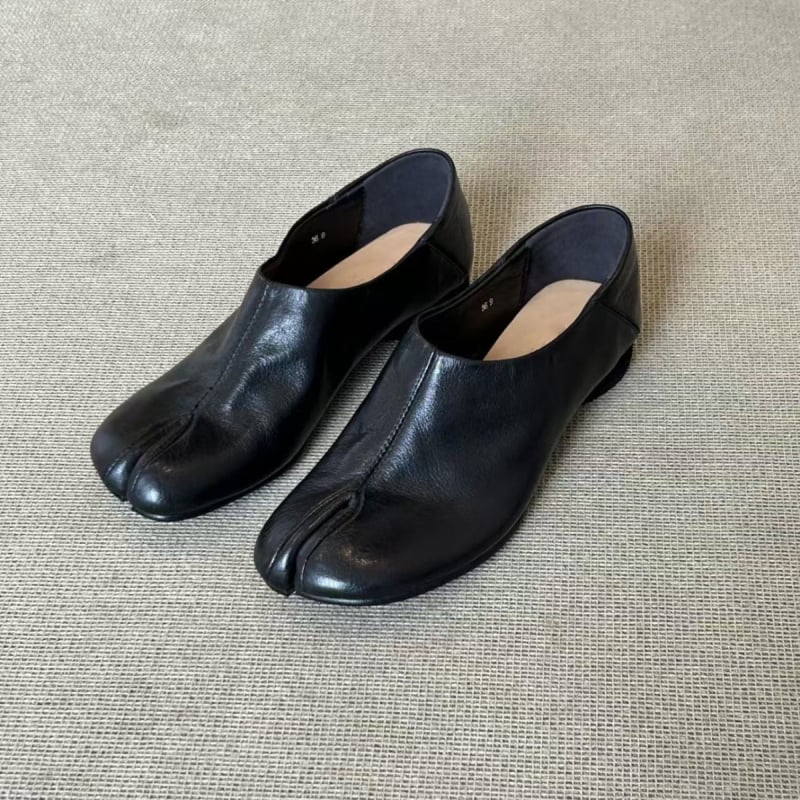 Női Split-Toe cipő, valódi bőr felsőrész, közepes sarok 3–6 cm, gumitalp, báránybőr belső