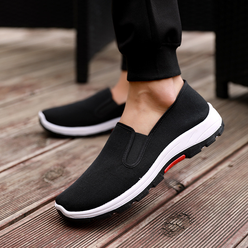 Muške Slip-On tenisice od mreže – prozračne, okrugla nosnica, niski gornji dio, tekstilna uloška, kompozitna potplata