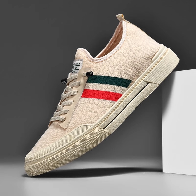 Slip-on muške i ženske tenisice za ljeto, prozračni mrežasti gornji dio, prugasti uzorak, PVC potplat, niski peta
