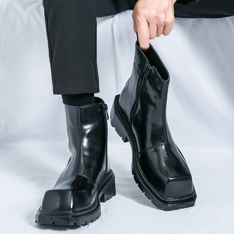 Muške čizme Martin - kvadratni nos, voskano koža, debela potplat, bočni zatvarač, niska peta