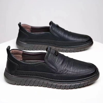 Loafers (gornji dio od dvostruke teleće kože; gumeni potplat; PU ulošak; niski pet 1-3 cm; prozračni)
