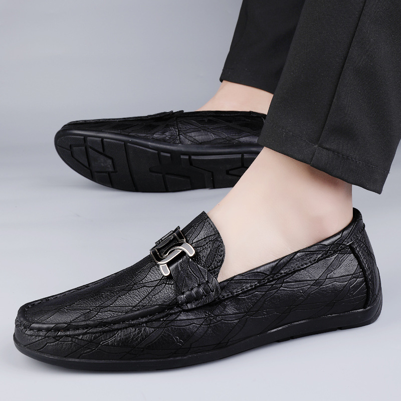 Muške casual slip-on mokasice od prave kože, gumeni potplat, okrugla vrh prsta, niska peta (1–3 cm)