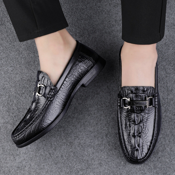 Casual loaferice od prave kože s uzorkom zmije, okrugli vrh, niski kvadratni potpet, gumeni potplat
