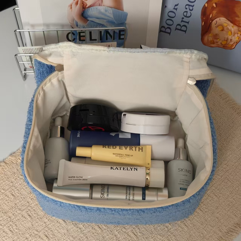 Τσαντάκι Καλλυντικών και Περιποίησης Δέρματος από βελούδινο ύφασμα, Μεγάλης Χωρητικότητας Για Ταξίδι, Με Καπάκι Αναδιπλούμενο