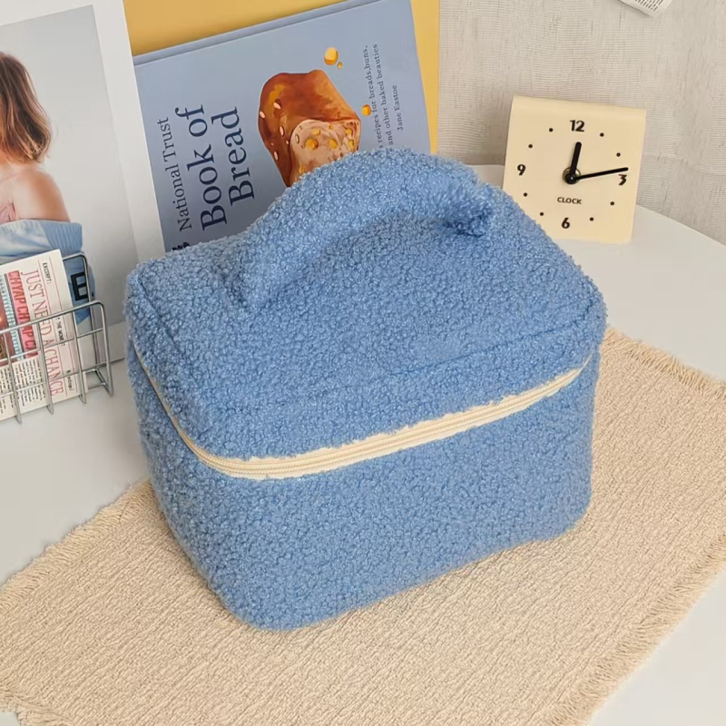 Τσαντάκι Καλλυντικών και Περιποίησης Δέρματος από βελούδινο ύφασμα, Μεγάλης Χωρητικότητας Για Ταξίδι, Με Καπάκι Αναδιπλούμενο