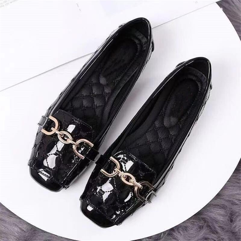 Loafers – Korejas stilā, apaļš purngals, augšējā daļa no Super Fiber, gumijas zole, zems papēdis 1–3 cm