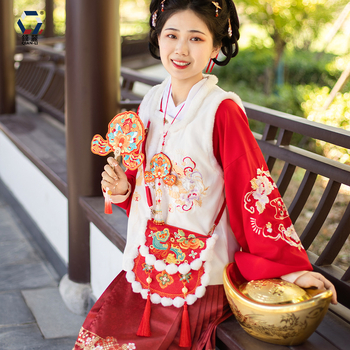 Qian Li pleca soma ar vāku – literārā nacionālā stila, poliesters, horizontāla kvadrāta forma, magnētiska aizdare, telefona kabata