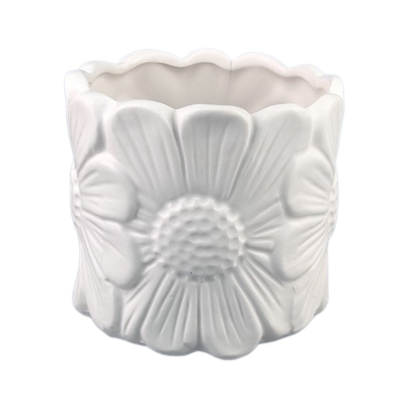 Keramička vaza s reljefnim cvjetnim motivom - ručno izrađena, glazirana, stolna dekoracija