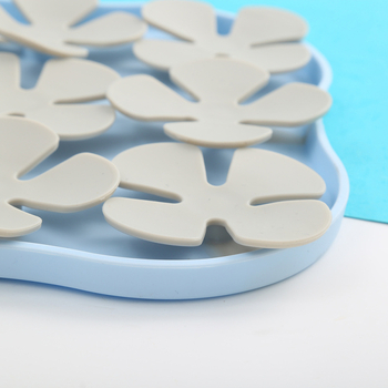 Silicijska posuda za polagano hranjenje kućnih ljubimaca i podlogu, oblik četverolistne deteline, protuklizna i zaštita od gušenja, za mačke i pse