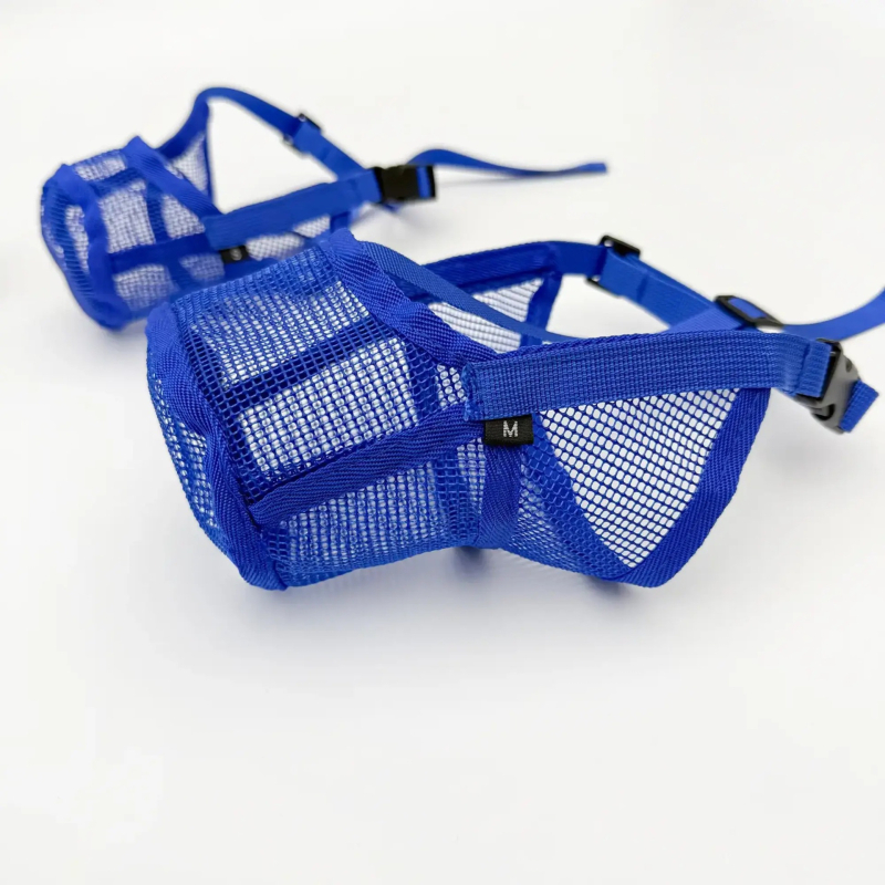 Kutyabotvédő maszk — poliészter, lélegző háló, megakadályozza a harapást és a véletlen lenyelést