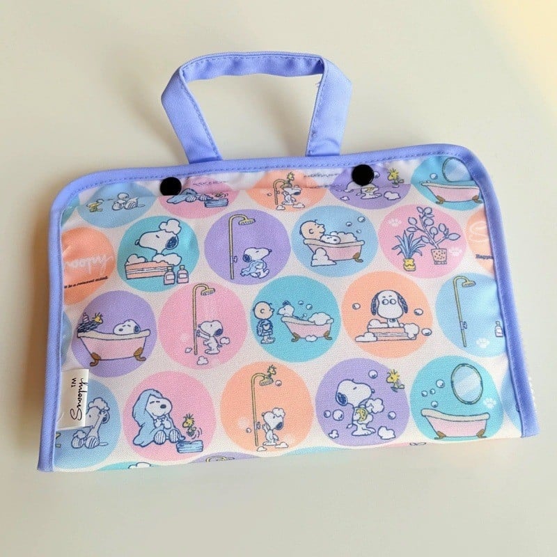 Japāņu stila karikatūras suņa Čārlija motīvs, polka dot, neilona kosmētikas un sejas masku uzglabāšanai, rāvējslēdzēja aizdare, ikdienas lietošanai