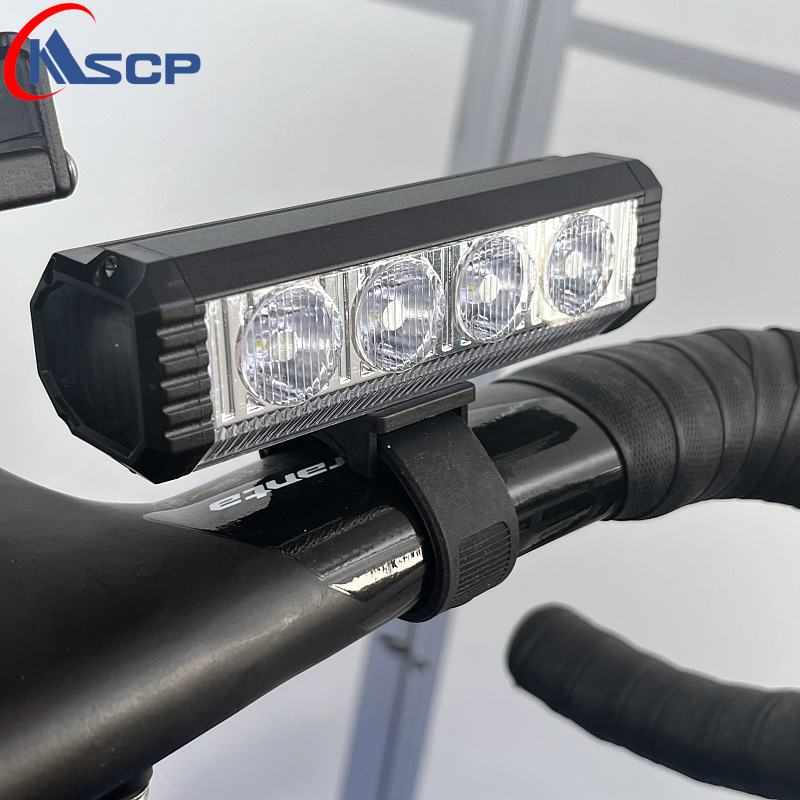 Prednje svjetlo za bicikl s remenskim nosačem, punjivo, za planinske i cestovne bicikle, s mogućnošću okretanja