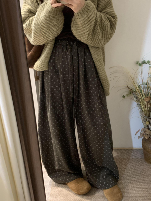 Ženske casual hlače s floralnim uzorkom, visokim strukom, ravni kroj, jesen 2025