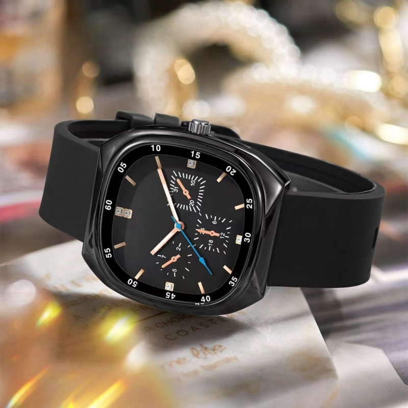 Ceas de damă cu cadran mare, mișcare cuarț, coroană spirală, sticlă minerală întărită, carcasă din aliaj