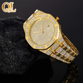 Мъжки кварцов часовник в хип-хоп стил със календар, циферблат със звездно небе, декоративни кристали, минерално стъкло, корпус и каишка от сплав