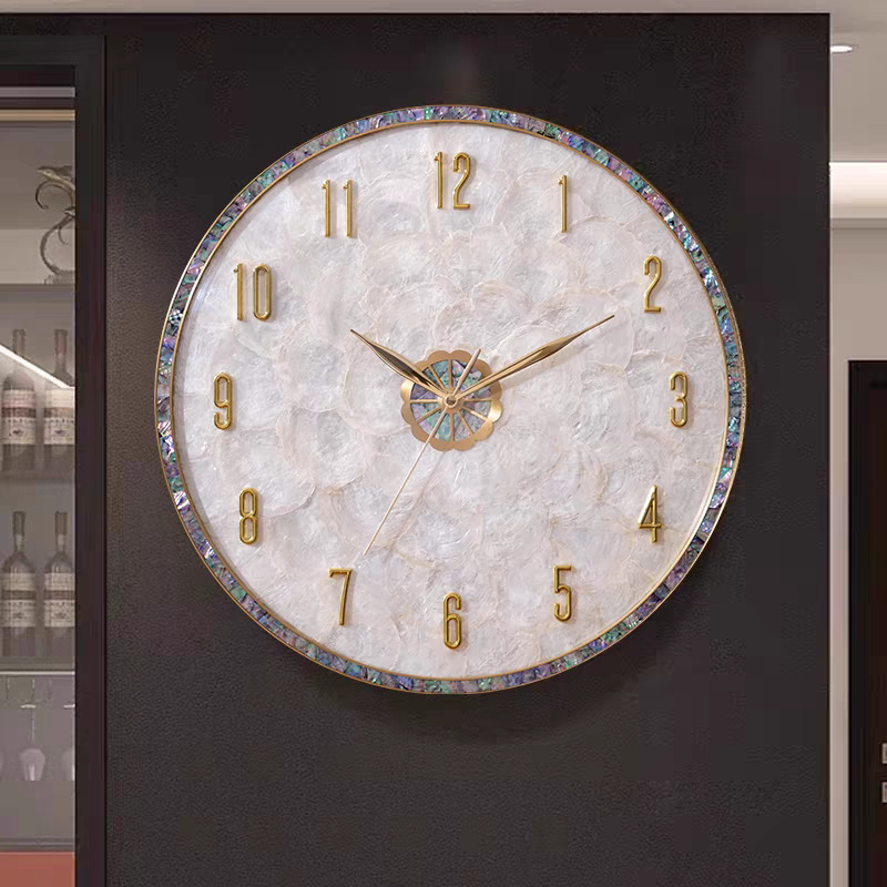 Ρολόι τοίχου μοντέρνου στυλ, μηχανισμός Quartz, τροφοδοσία με μπαταρία, μονόπλευρο, μεταλλικό περίβλημα, PVC καντράν (κατάλληλο για σαλόνι)