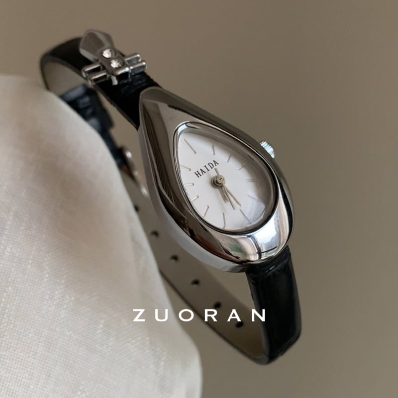 Ceas de damă fashion cu cadran inspirat de Pipa și design în stil național; cuarț (Miyota, Japonia), rezistență la apă 30m, cadran rotund, carcasă din metal, curea din aliaj.