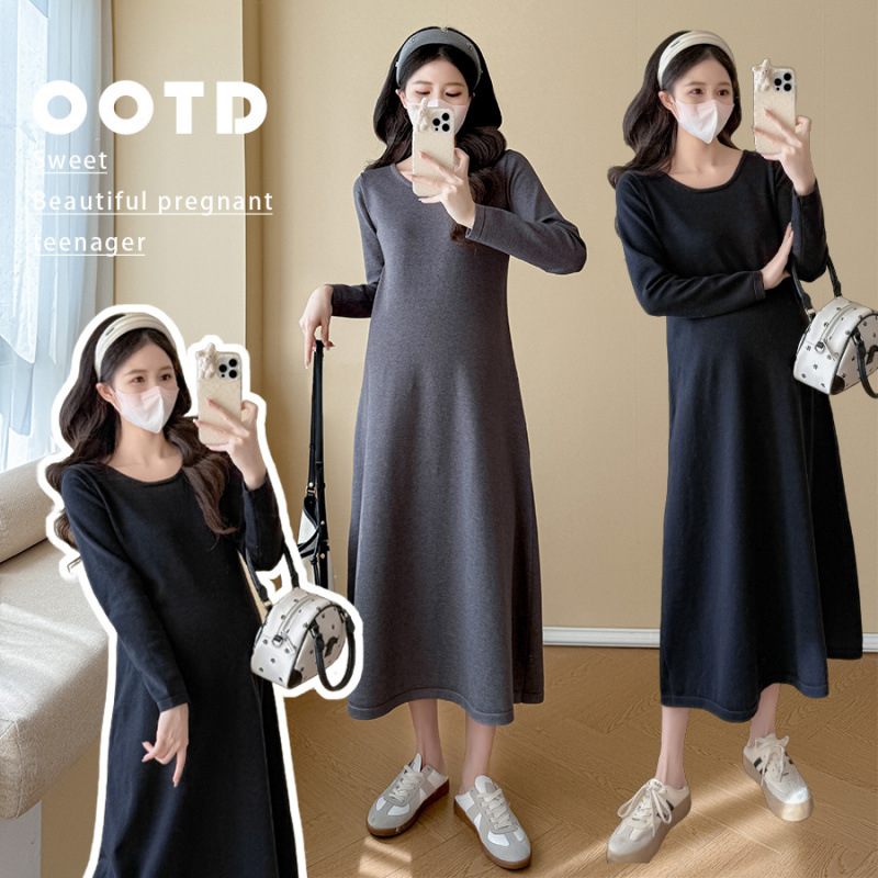 Nėščiosios suknelė rudens-žiemos sezonui, laisvo kirpimo, apvali kaklo linija, ilgomis rankovėmis, vilnos–viskozės mišinio audinys (viskozė 30–50%), vidutinio ilgio, patchwork detalės ant sijono