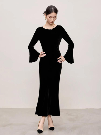 Večernja haljina od baršuna, jednobojna, stil ribljeg repa i društveni stil, dugi rukavi, zaobljeni izrez