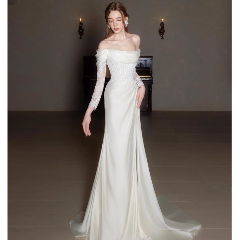 Vjenčana haljina s jednim ramenom, čipkasta, mini duljina, A-linija, bez rukava