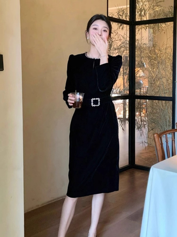 Haljina A-linije, visok struk, srednja duljina, okrugli izrez, pamuk materijal